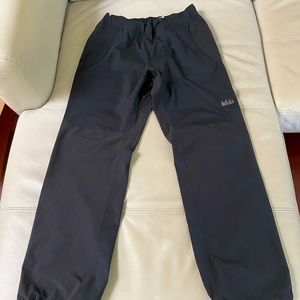 New REI men’s outdoor RN37249 pants